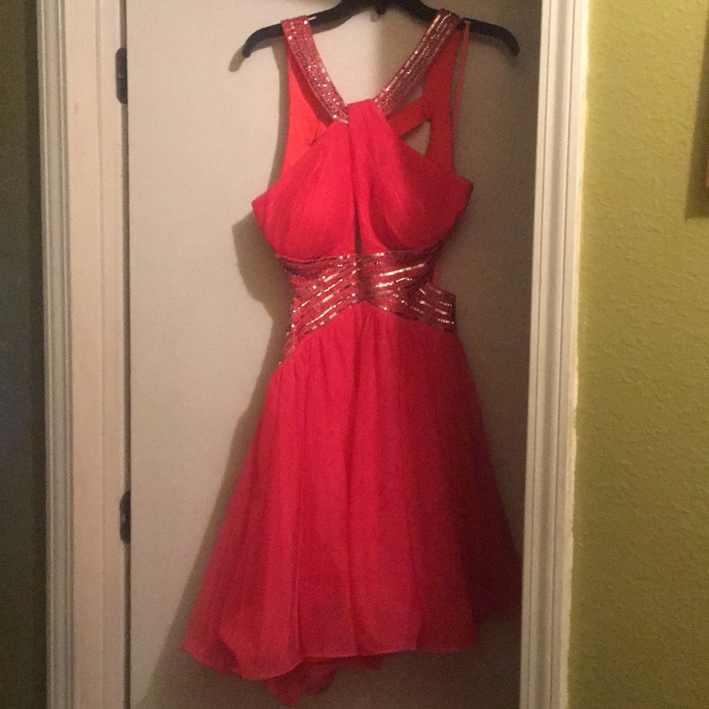 Brand new never worn Windsor Formal/Prom dress